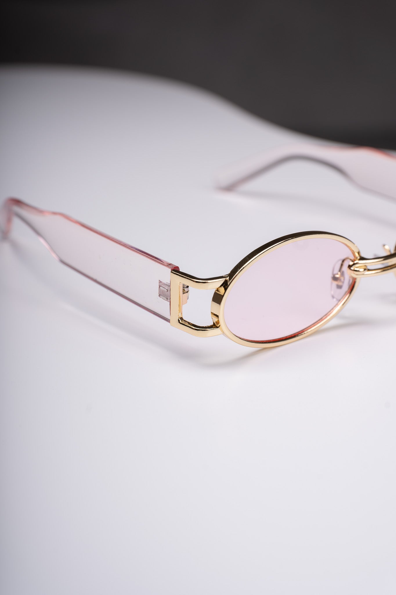 Gafas Modernas y en Tendencia REF: 5010
