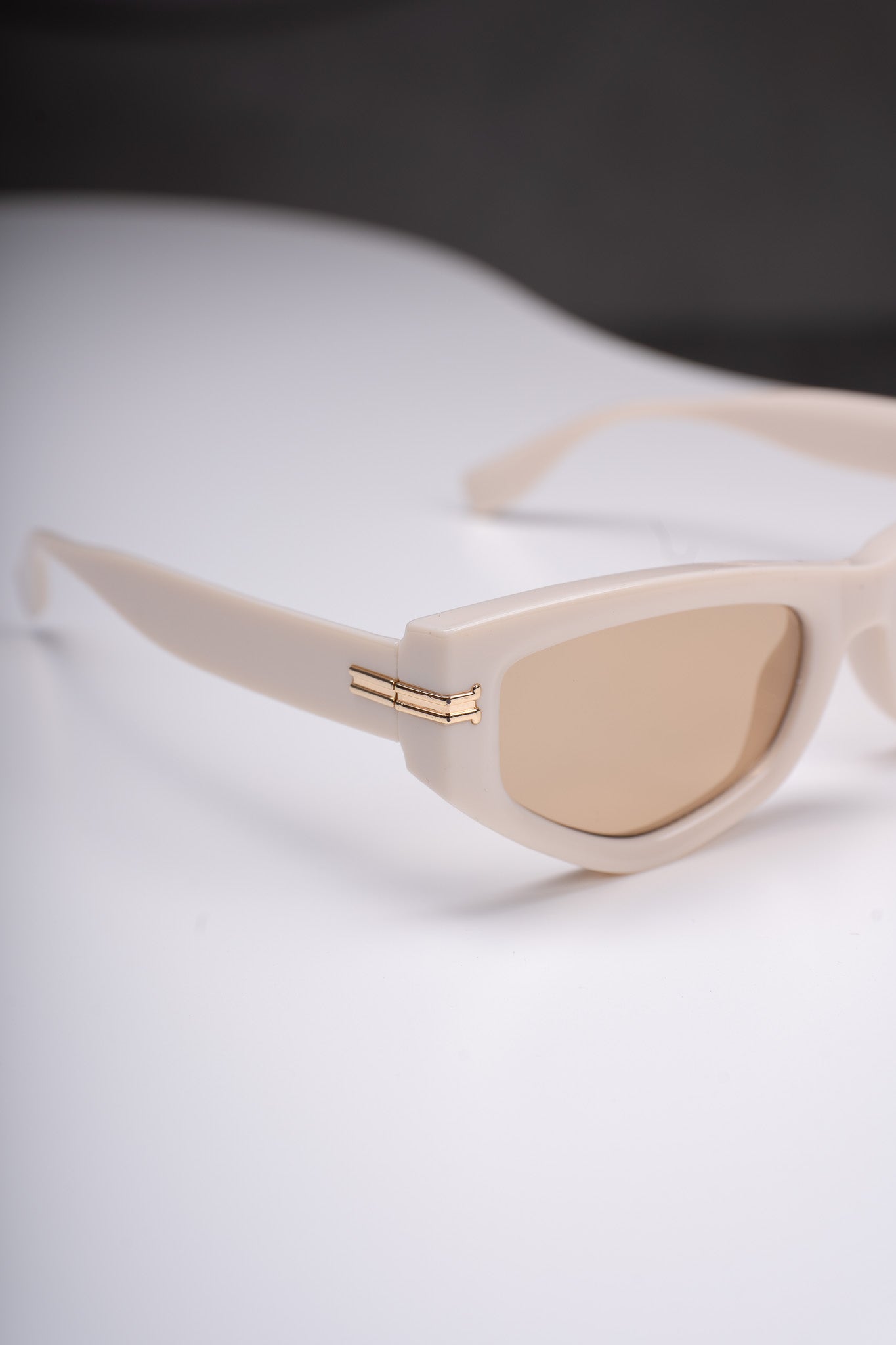Gafas Modernas y en Tendencia REF: 5016
